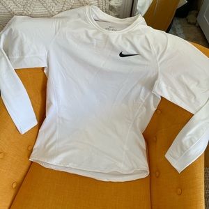 Nike Dry-Fit long sleeve running shirt, size Men’s L.